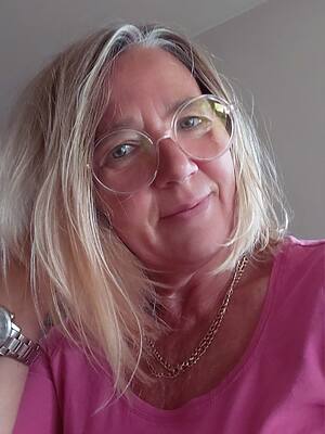 Kathrin Mezger Kathrin Mezger